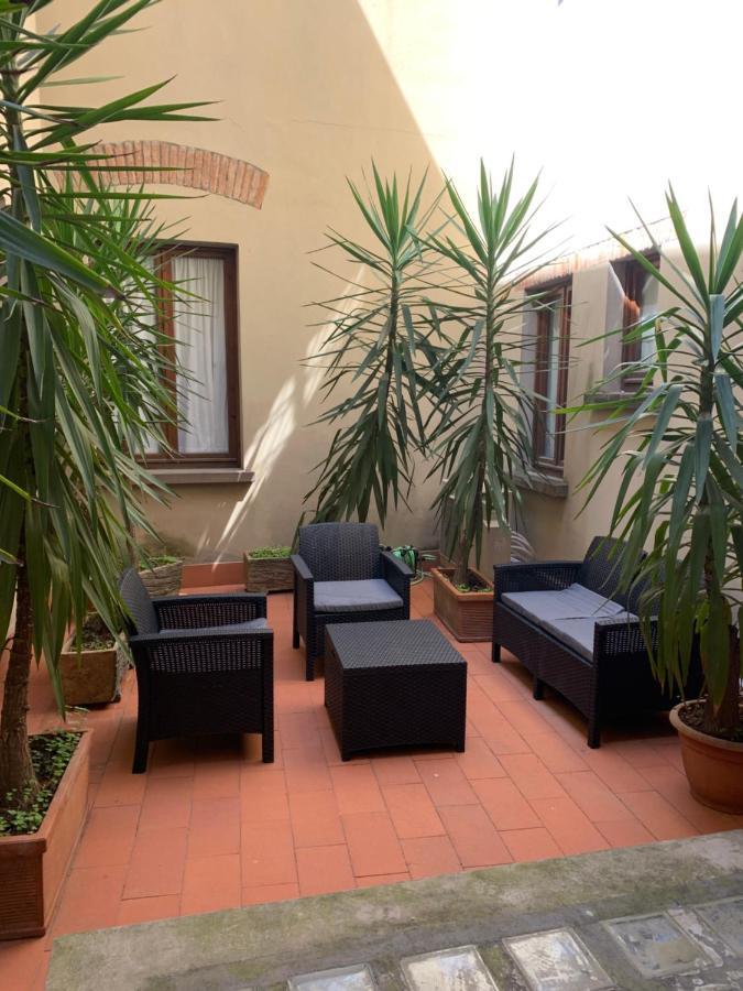 Signoria Apartment With Patio Florence Exterior photo